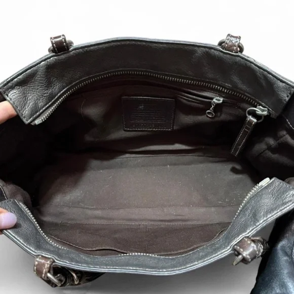 Sold - Picture 5 of 9